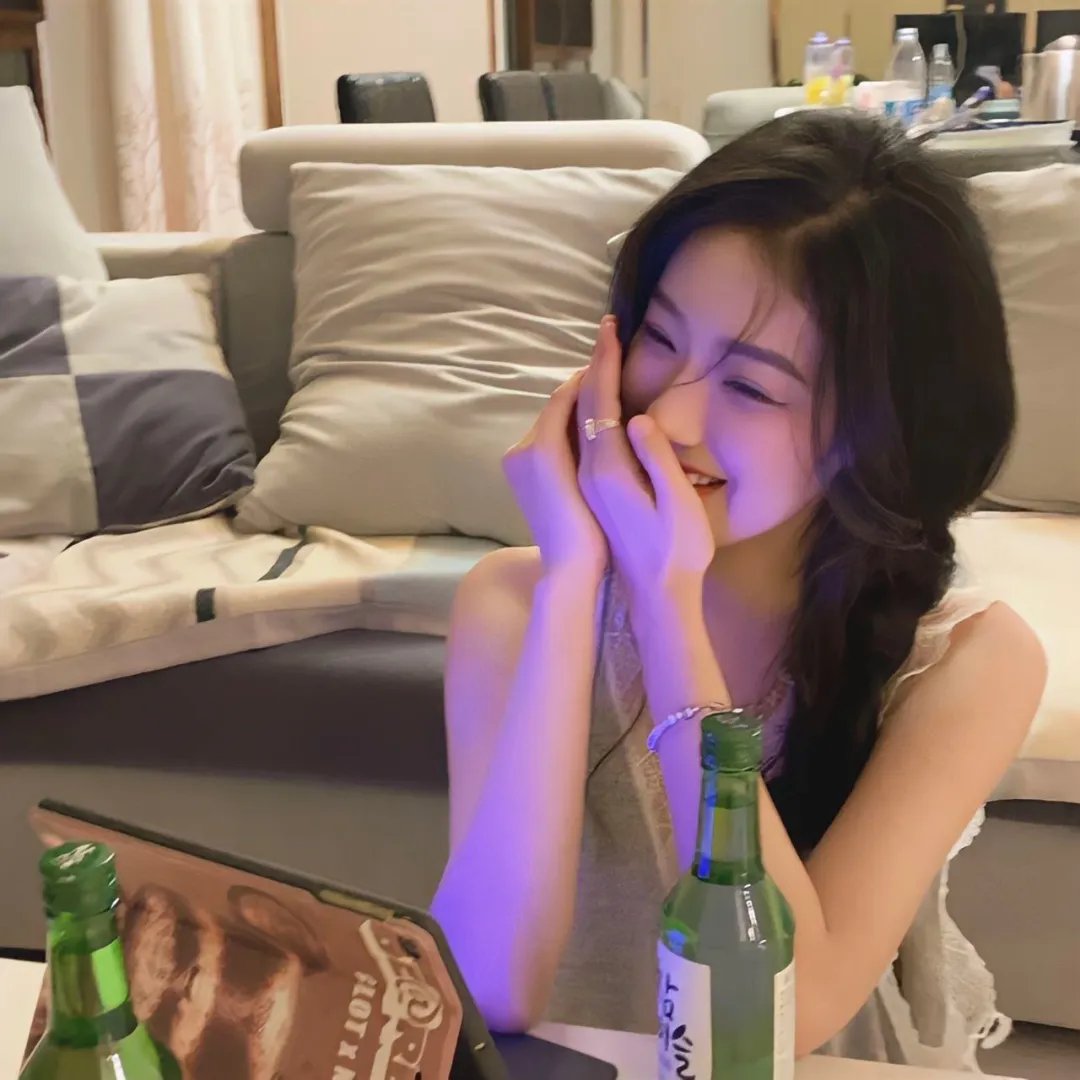 灵欲相通姊妹花 海报
